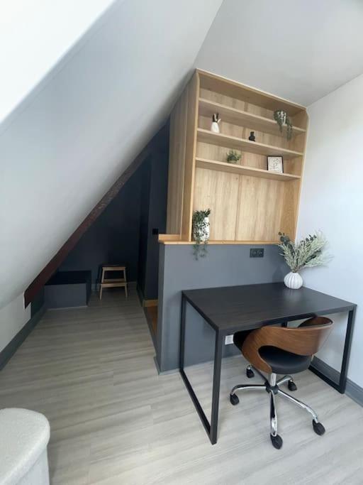 Duplex Bord De L'Eure - Parking Inclus - Jolie Vue Sur La Cathedrale Διαμέρισμα Σαρτρ Εξωτερικό φωτογραφία