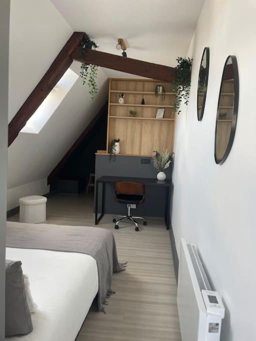 Duplex Bord De L'Eure - Parking Inclus - Jolie Vue Sur La Cathedrale Διαμέρισμα Σαρτρ Εξωτερικό φωτογραφία