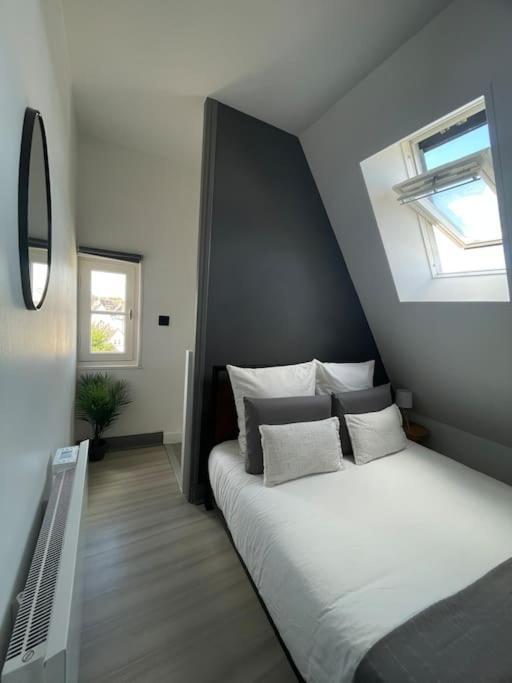 Duplex Bord De L'Eure - Parking Inclus - Jolie Vue Sur La Cathedrale Διαμέρισμα Σαρτρ Εξωτερικό φωτογραφία