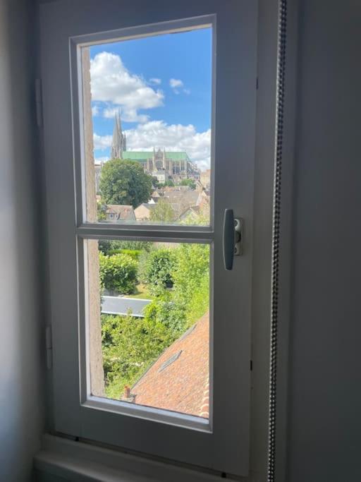 Duplex Bord De L'Eure - Parking Inclus - Jolie Vue Sur La Cathedrale Διαμέρισμα Σαρτρ Εξωτερικό φωτογραφία